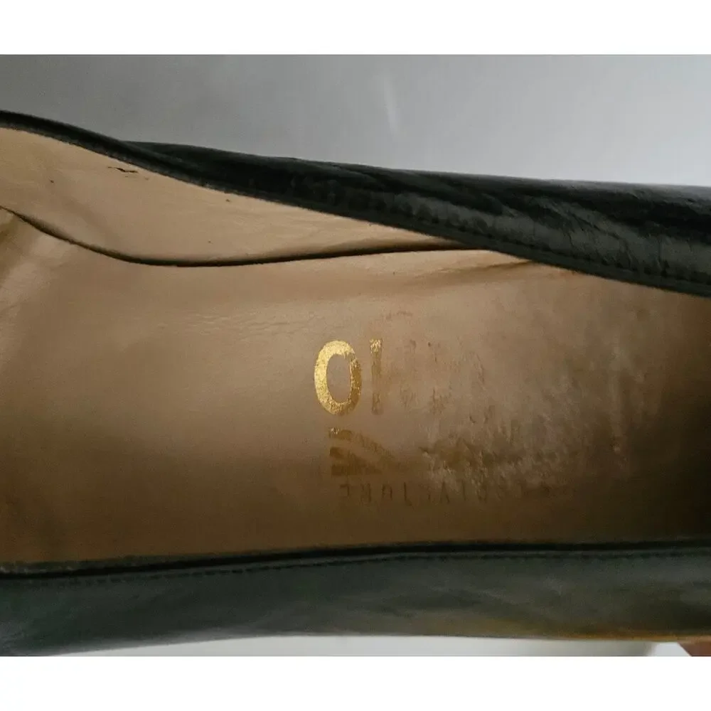 Vintage Ferragamo Classic Black Leather Mid Heel Pumps Size 9.5 D